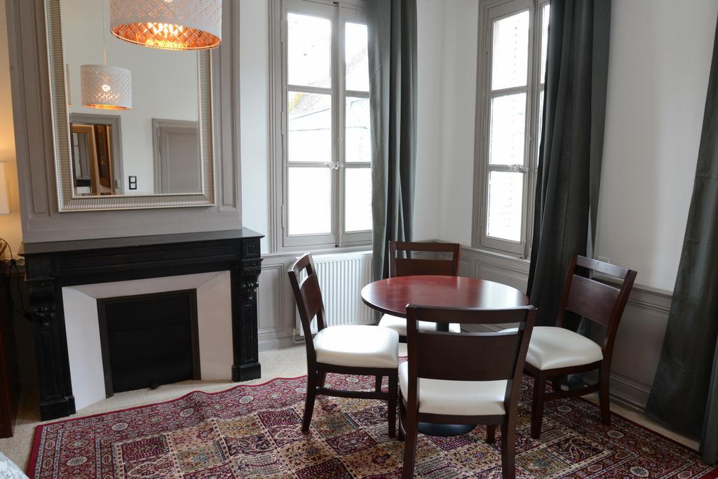 Maison Du Chatelain 圣艾尼昂 外观 照片